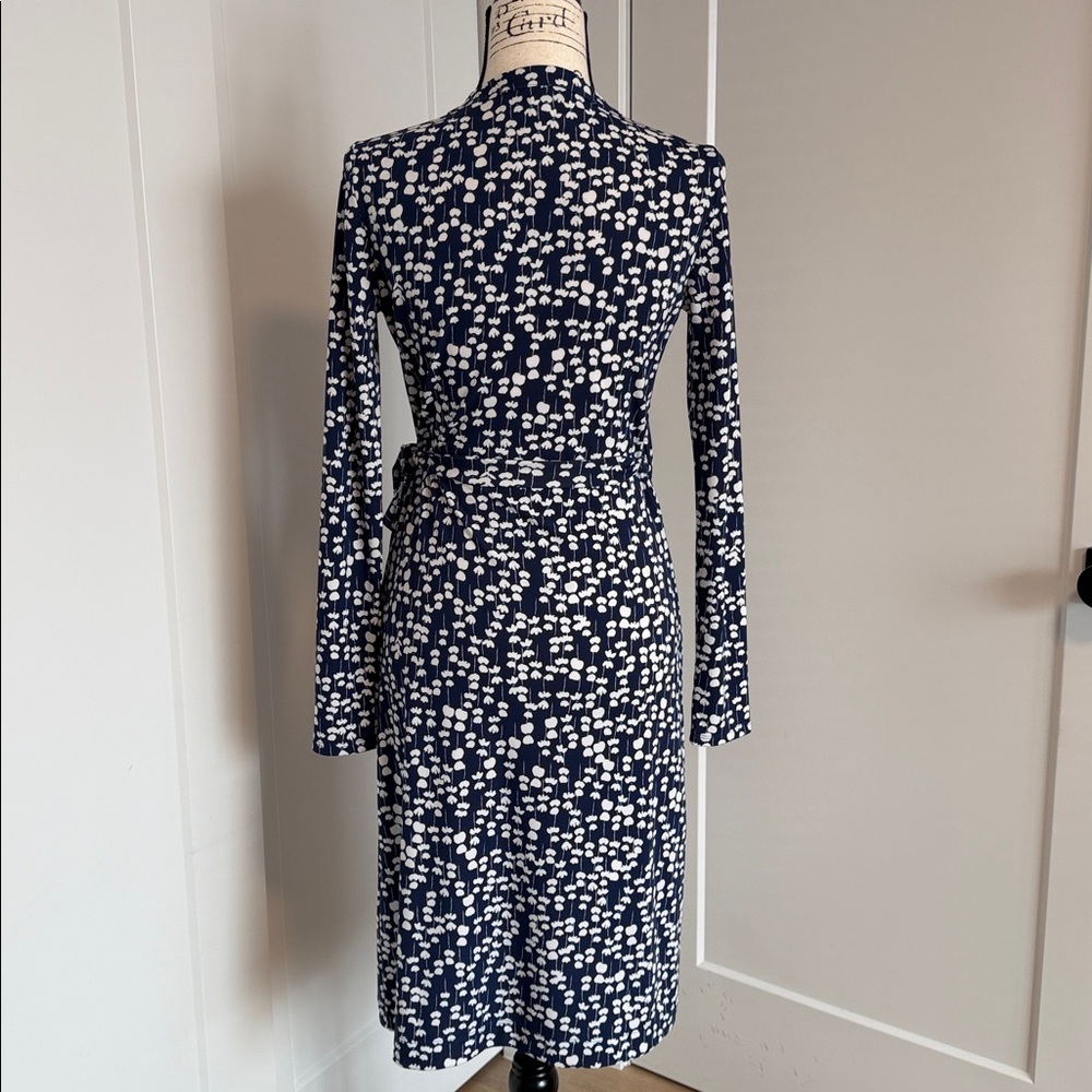 Beautiful Blue Wrap Dress with white floral print - Picture 2 of 6